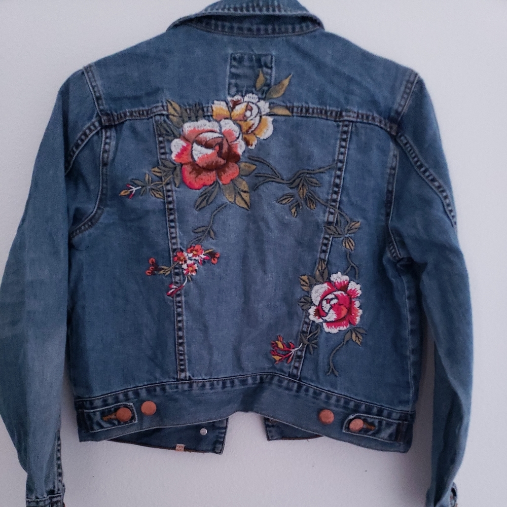 Billabong Designer's closet vintage style denim
